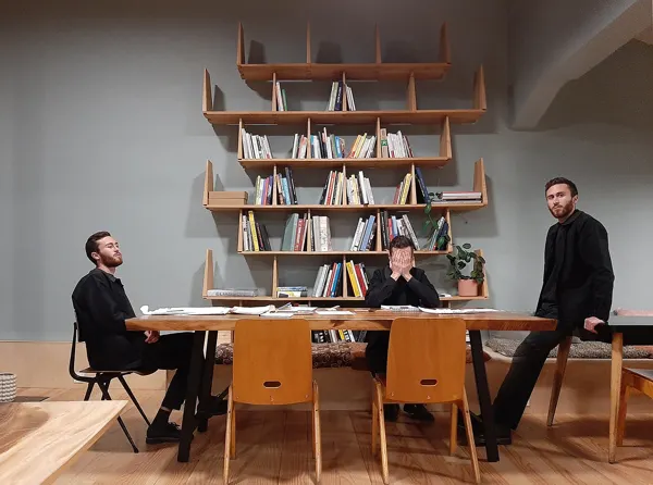 Guillaume Bloget, designer et son étagère Ourou