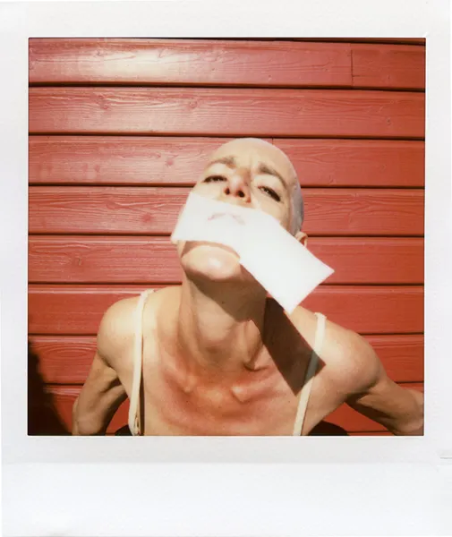 Confinement
Dimanche 5 avril 2020
Réflexion 
InstaxSquare