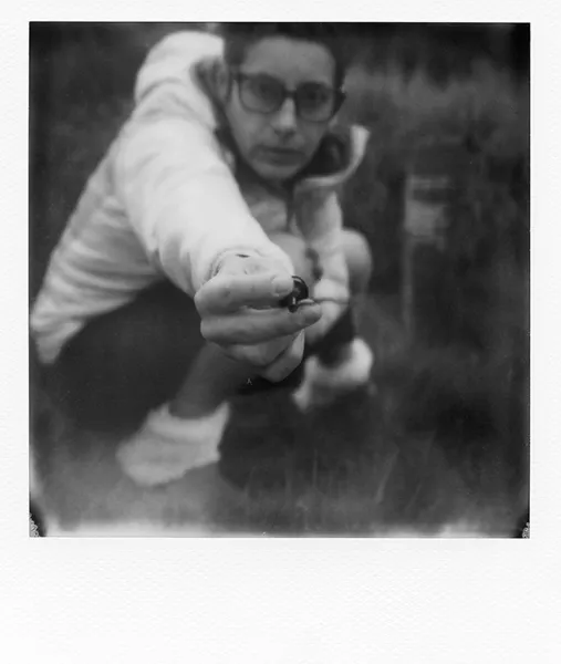 Lundi 16 mars 2020
Autoportrait avec mon père
Confinement 1
SX70
