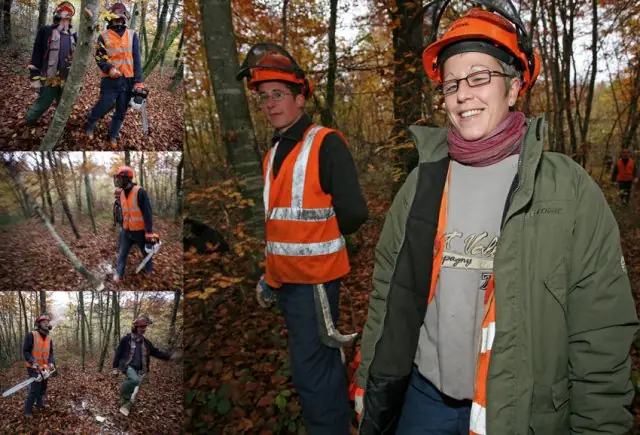 ELAGUEURS GRIMPEURS Spécialiste dans la taille des arbres, qui met en œuvre des techniques de grimper et déplacement sur cordes. « Un métier